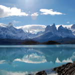 MEC lança plataformas gratuitas com livros digitais e cursos de idiomas