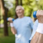 UFPR busca idosos para estudo sobre força muscular e cognição